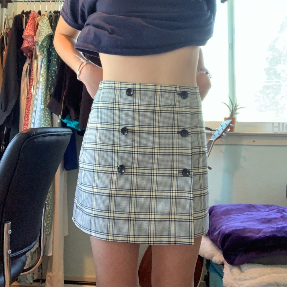 NWT plaid button skirt